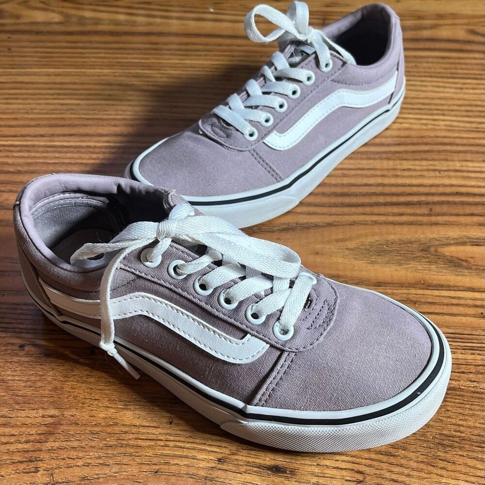 Vans Old Skool Lilac & White Skater Vintage Style Woman Sz‎ 6.5